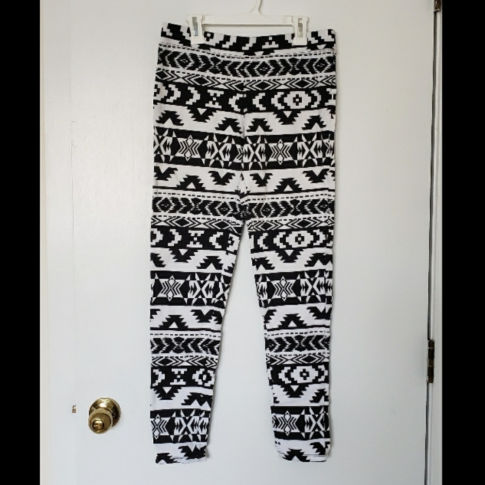 Express Patterned Legging